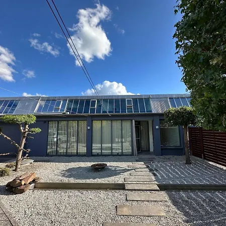 Design-ferienhaus Mit Garten, Kino & 5 Schlafzimmern Villa Dieburg