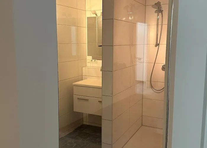 فيلة Design-ferienhaus Mit Garten, Kino & 5 Schlafzimmern *