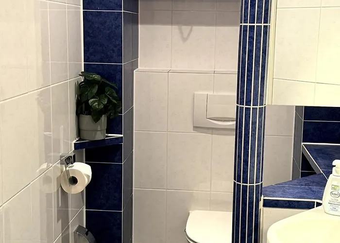 Design-ferienhaus Mit Garten, Kino & 5 Schlafzimmern فيلة ديبورغ