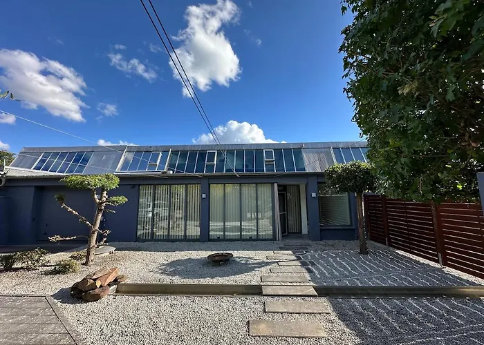 Design-ferienhaus Mit Garten, Kino & 5 Schlafzimmern فيلة ديبورغ