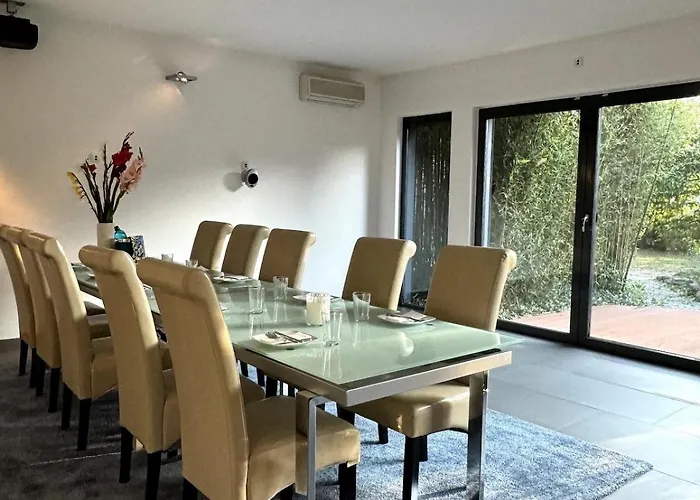 فيلة Design-ferienhaus Mit Garten, Kino & 5 Schlafzimmern ديبورغ