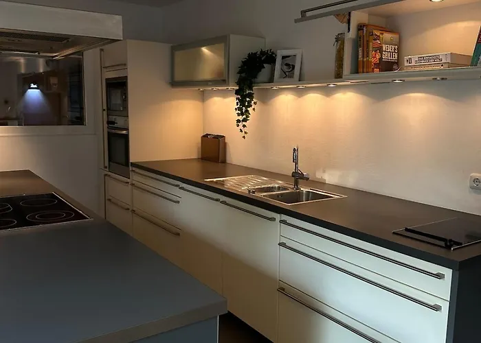 فيلة Design-ferienhaus Mit Garten, Kino & 5 Schlafzimmern